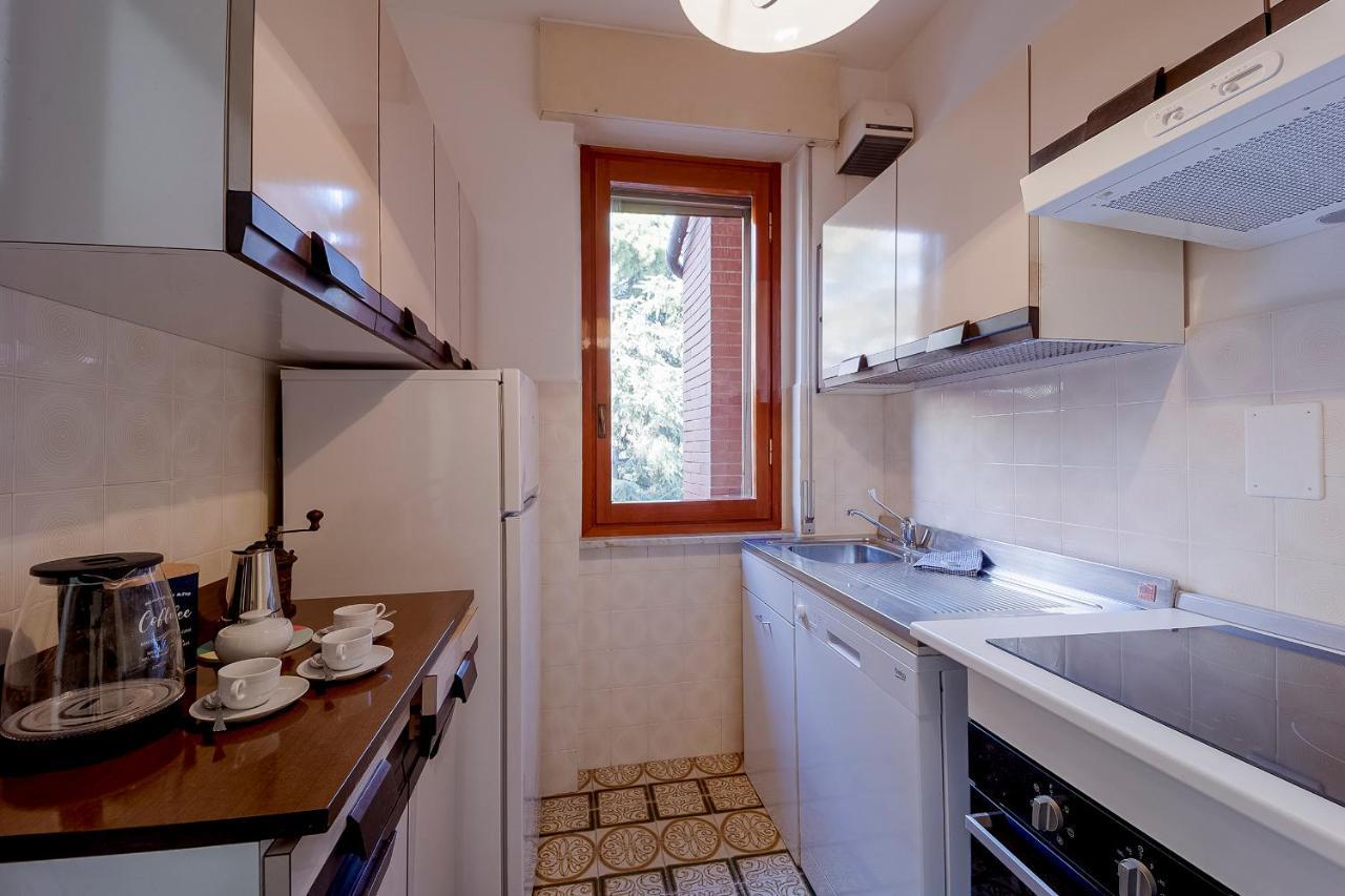 Portosole Attic - With Terrace And Private Parking Διαμέρισμα Σαν Ρέμο Εξωτερικό φωτογραφία