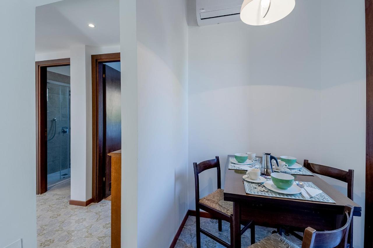 Portosole Attic - With Terrace And Private Parking Διαμέρισμα Σαν Ρέμο Εξωτερικό φωτογραφία